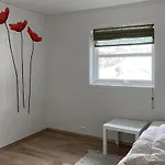 Awesome Home In Farsund With Wifi